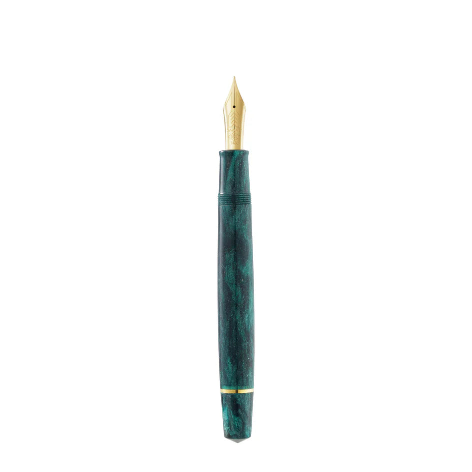 Omas Bologna Fountain Pen - Smeraldo Elegante with Gold Trim (Elegant Emerald)