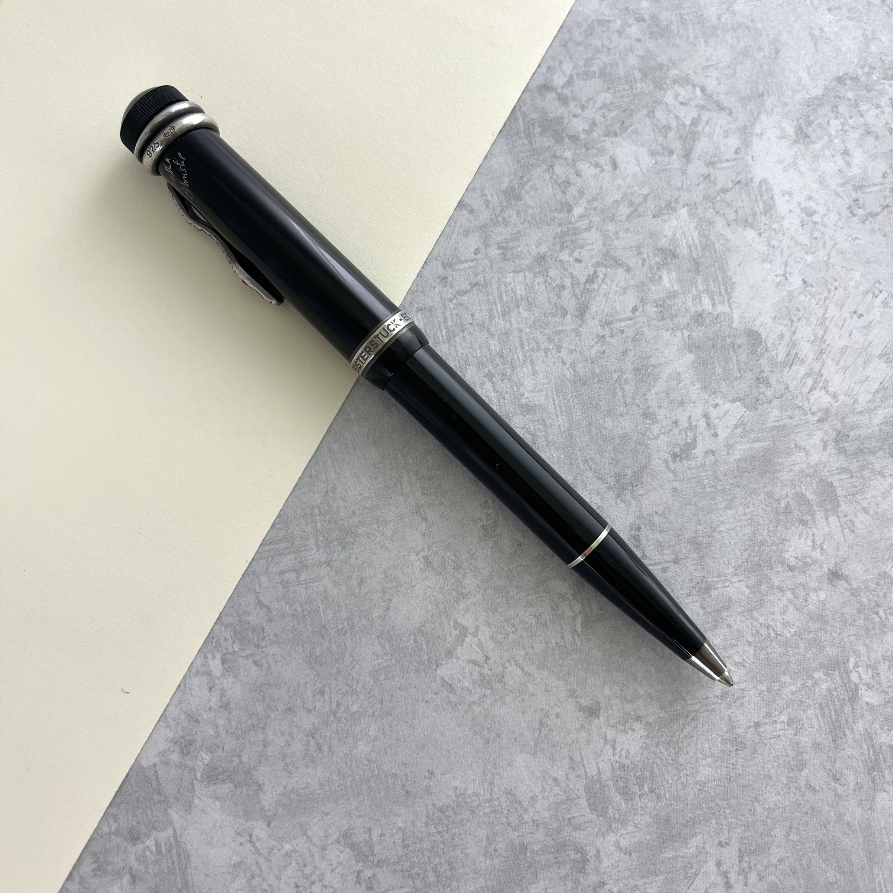 Pre owned shop montblanc pens