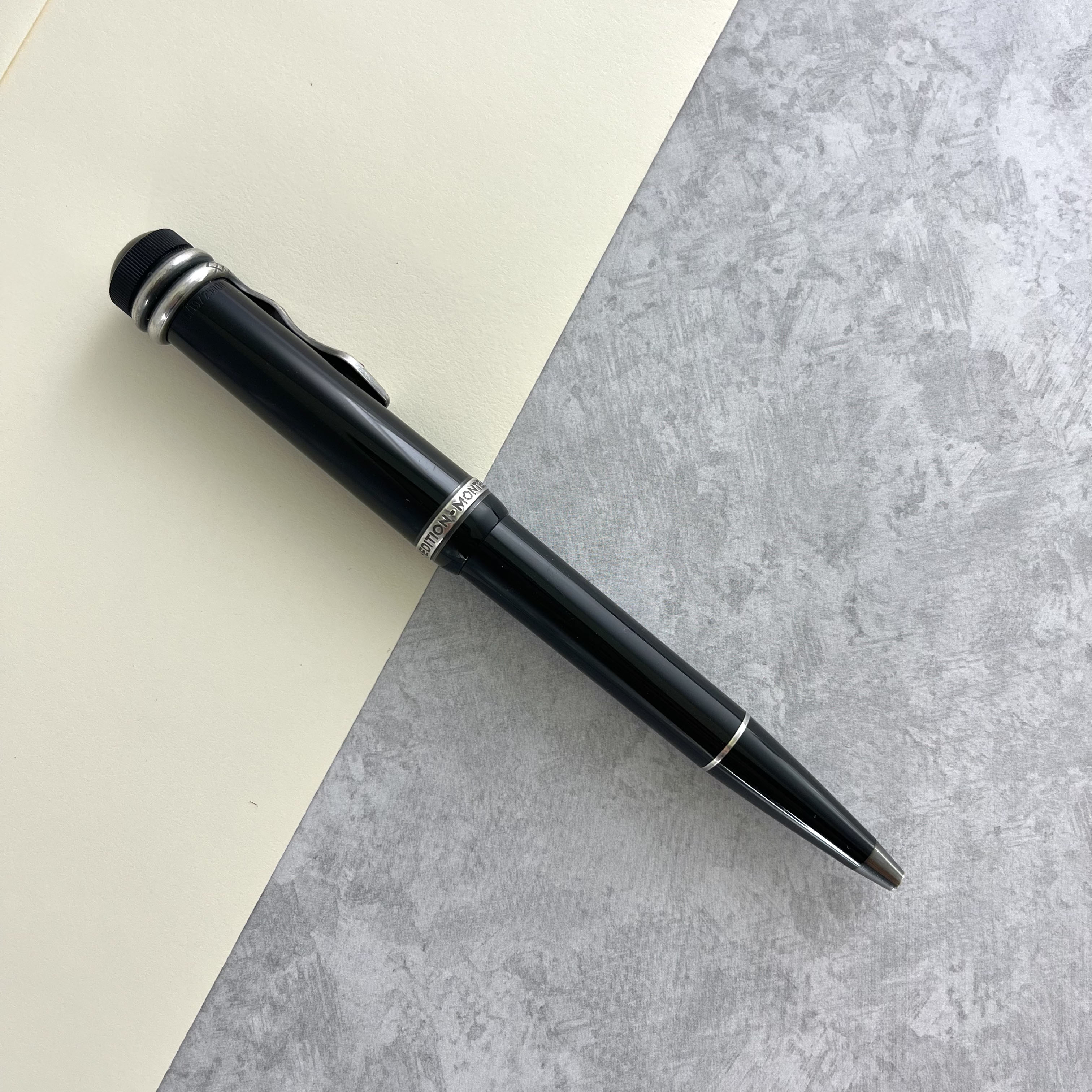 Pre owned best sale montblanc pens