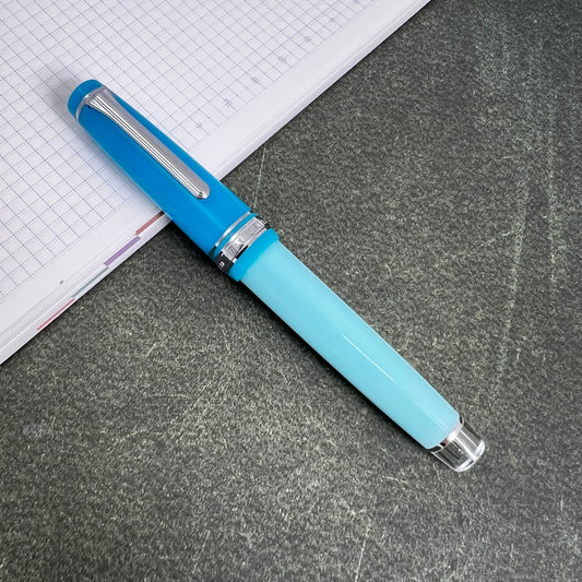 Pre-Owned Sailor Pro Gear Cocktail Blue Train Fountain Pen 21K F