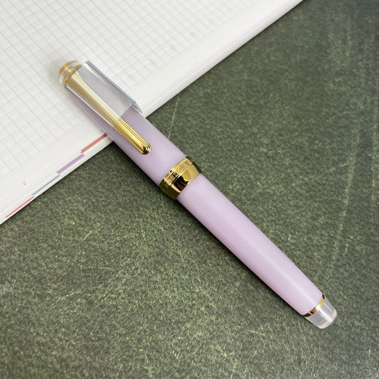 Pre-Owned Sailor Pro Gear Slim Shikiori Amaoto Tou-u Fountain Pen 21K MF