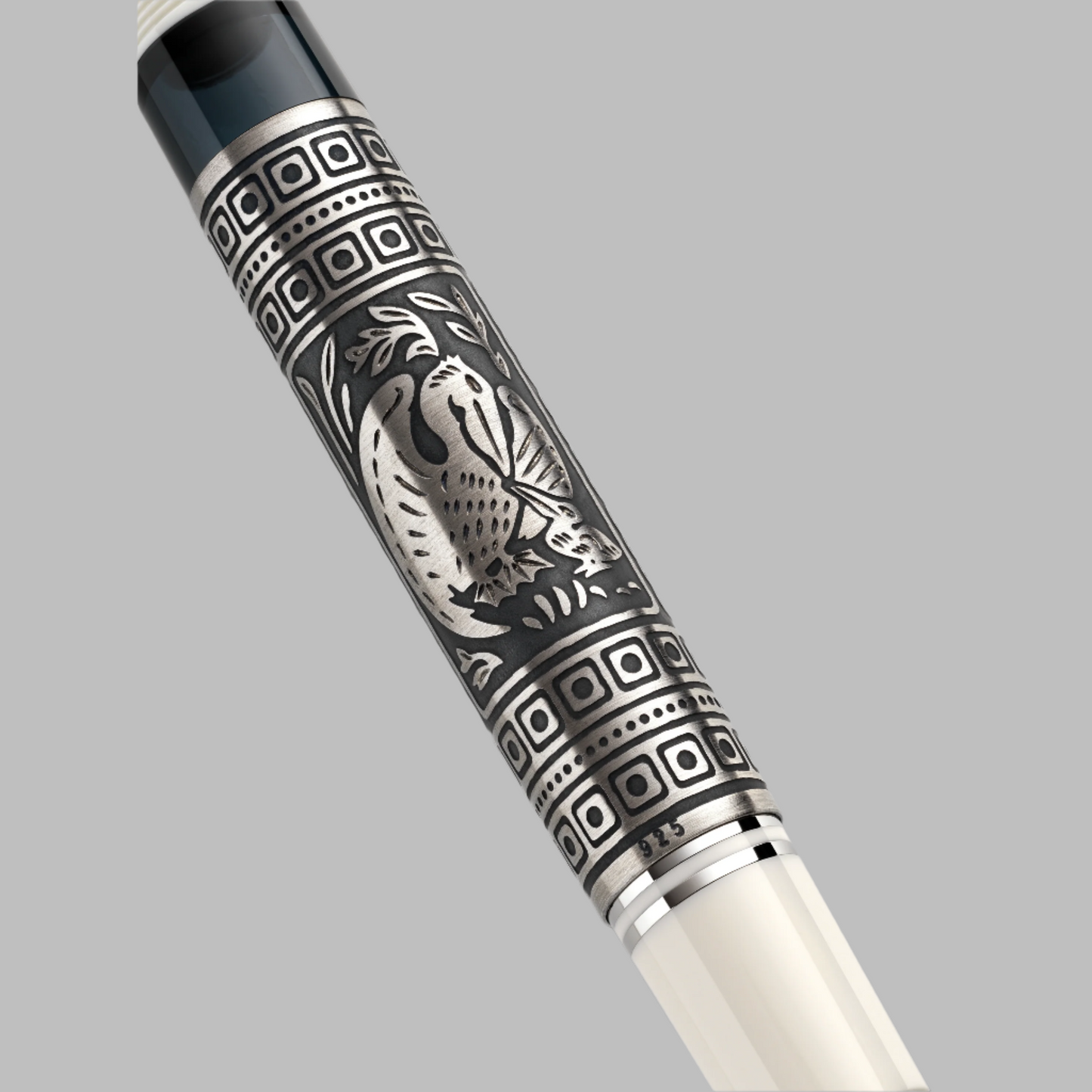 Pelikan Toledo® 910 White Fountain Pen (Special Edition)