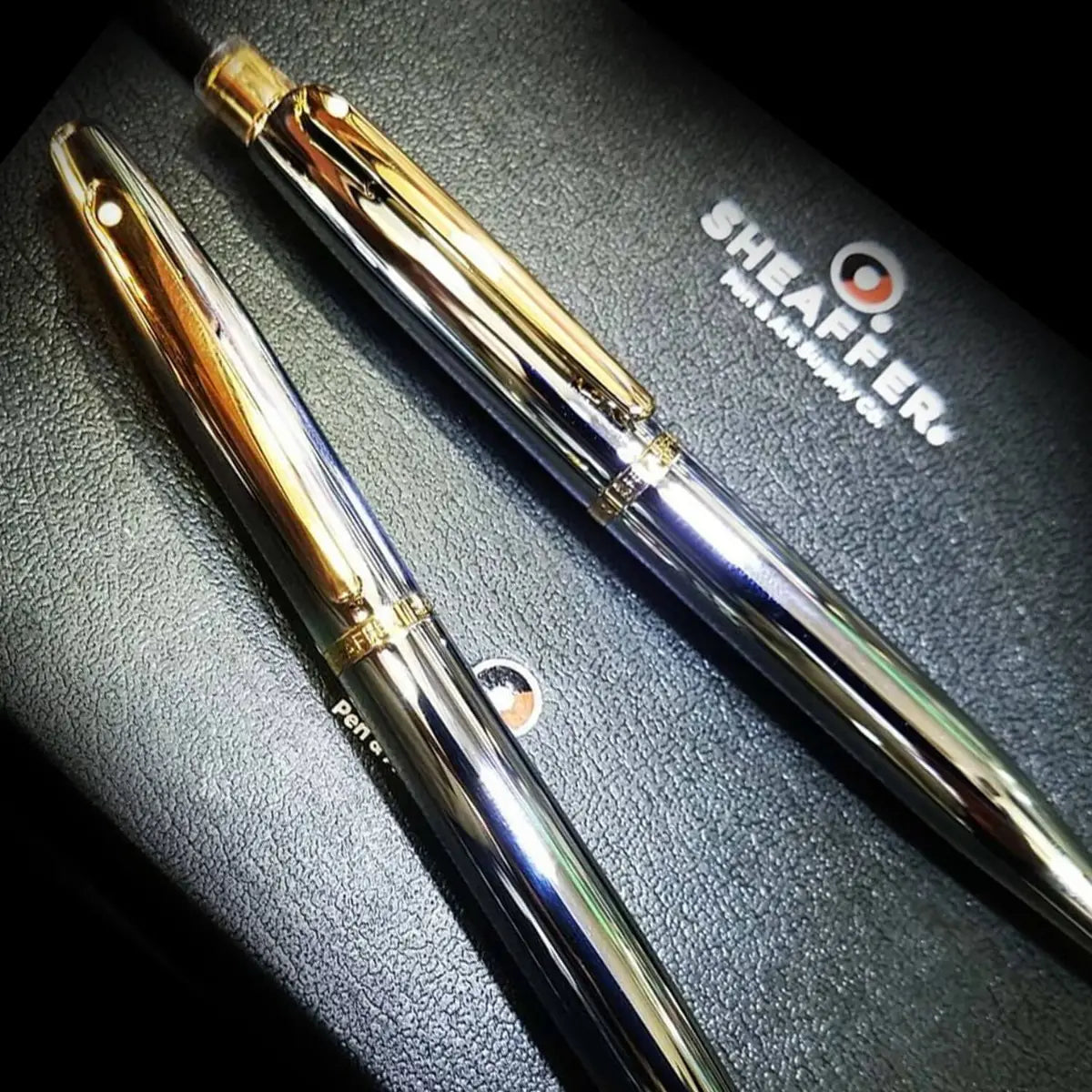 Sheaffer VFM Rollerball - Polished Chrome