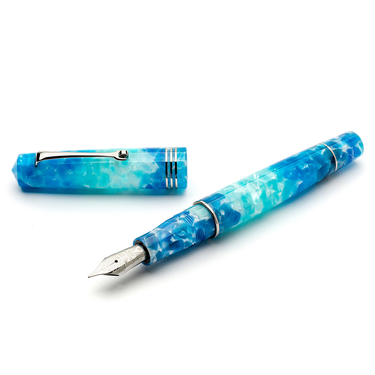 Leonardo Momento Zero Fountain Pen - Blue Aloha with Silver Trim