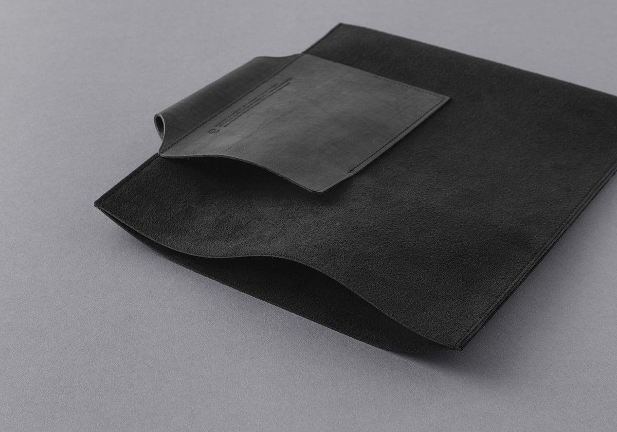 PLOTTER Leather A5 Binder Case - Black