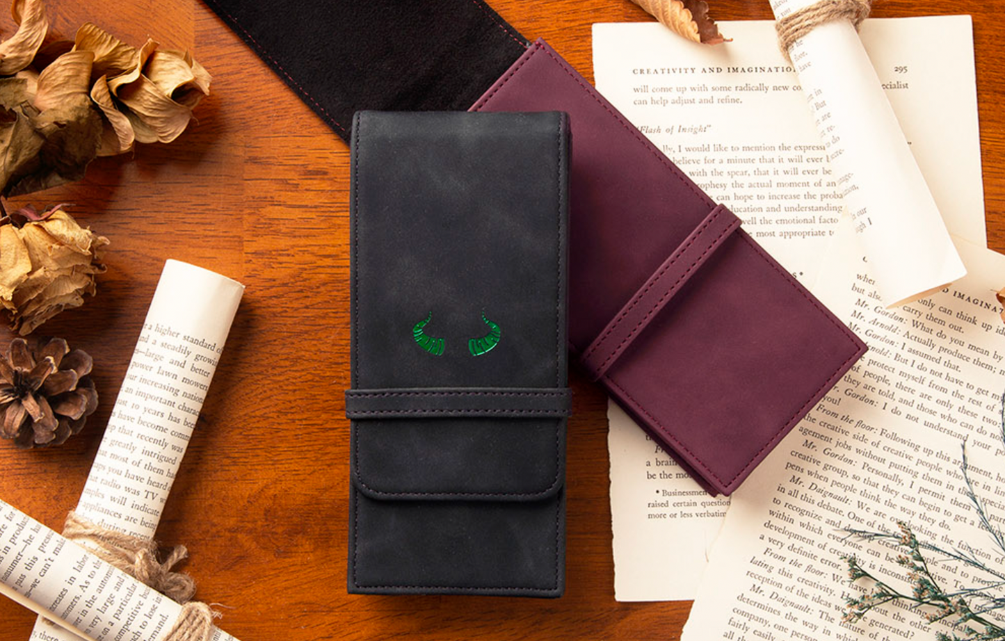 Wearingeul 3 Pen Leather Pouch - Dr. Jekyll and Mr. Hyde