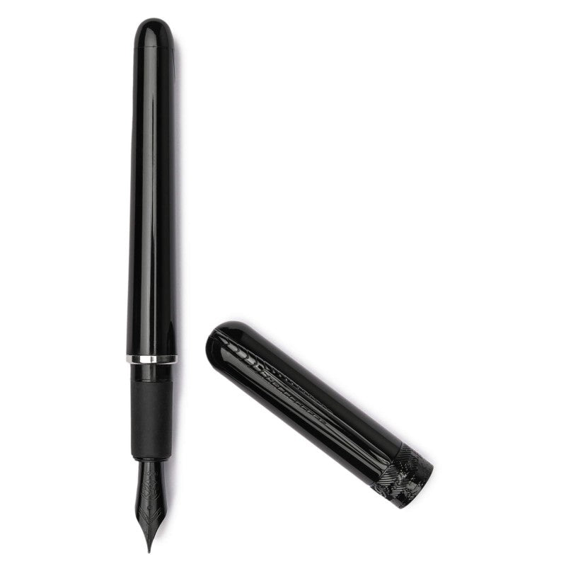 Pineider Avatar UR Fountain Pen  - Glossy Black