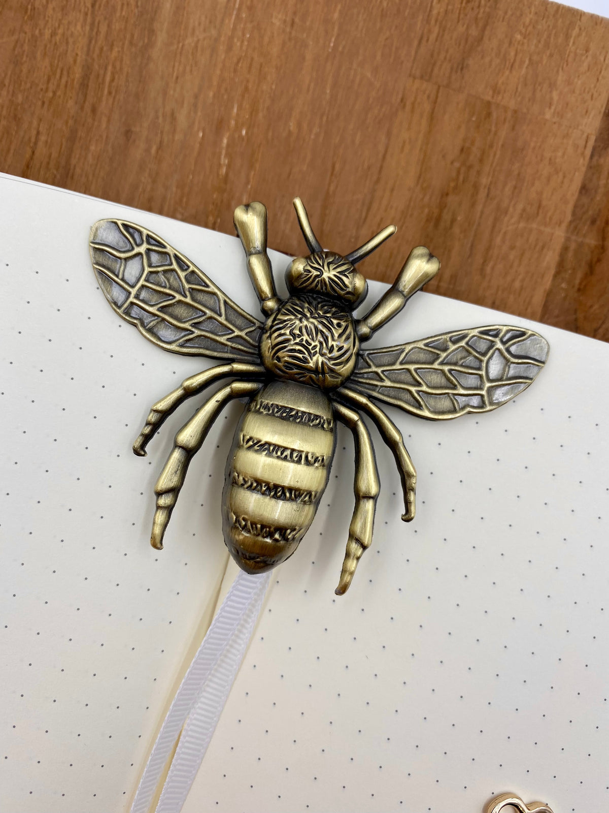 Esterbrook Book Holder - Bee